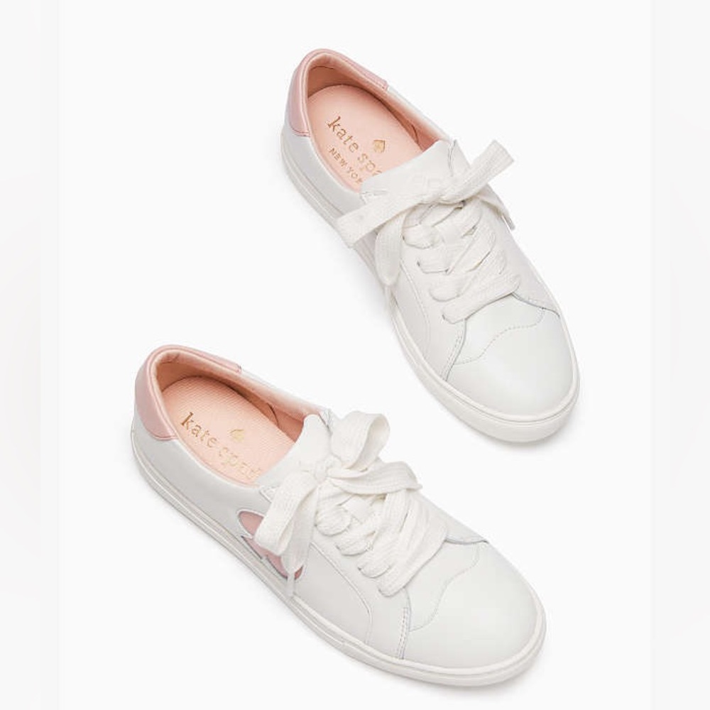 Fez Sneakers